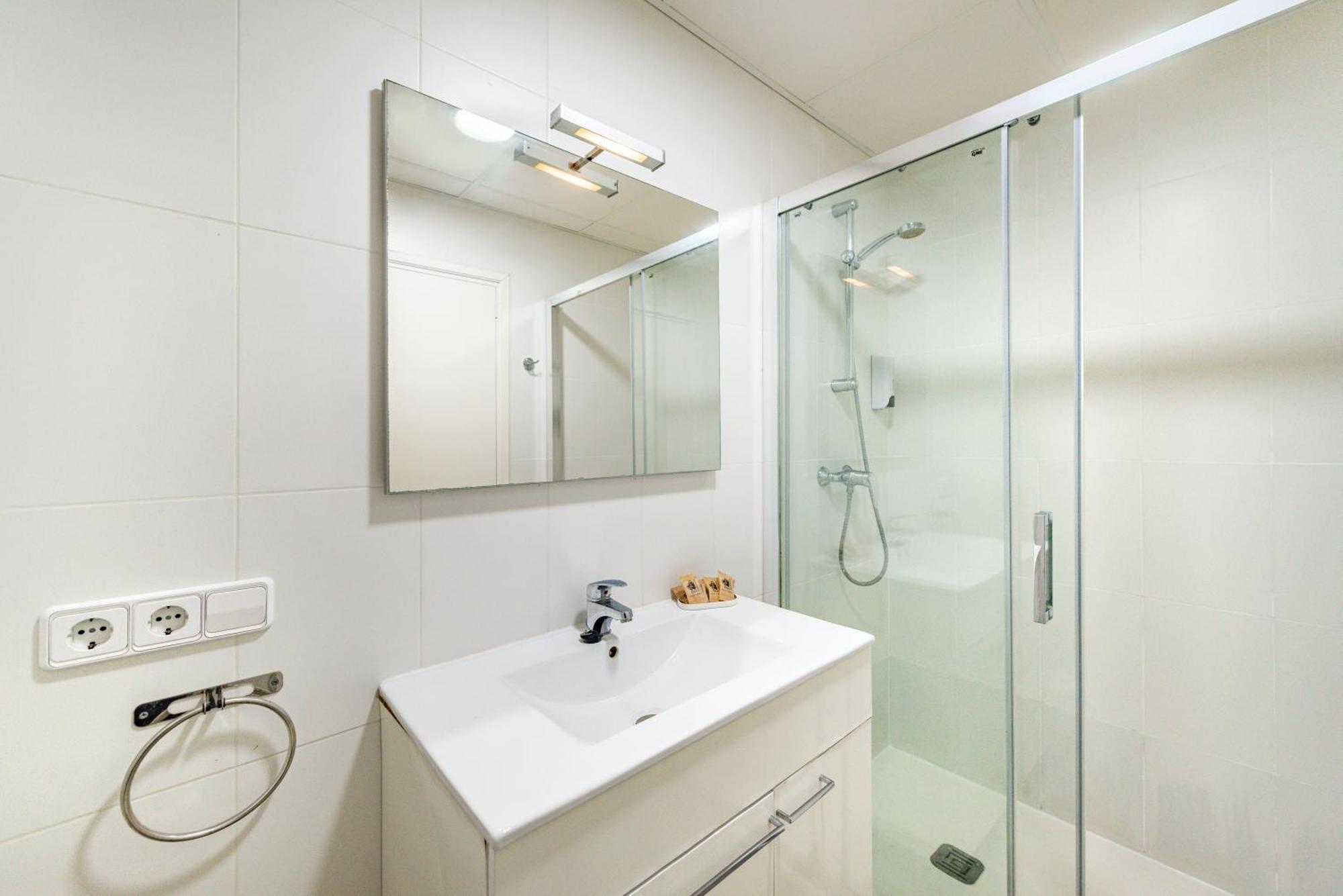 Apartamentos Falco Port de Pollença Extérieur photo